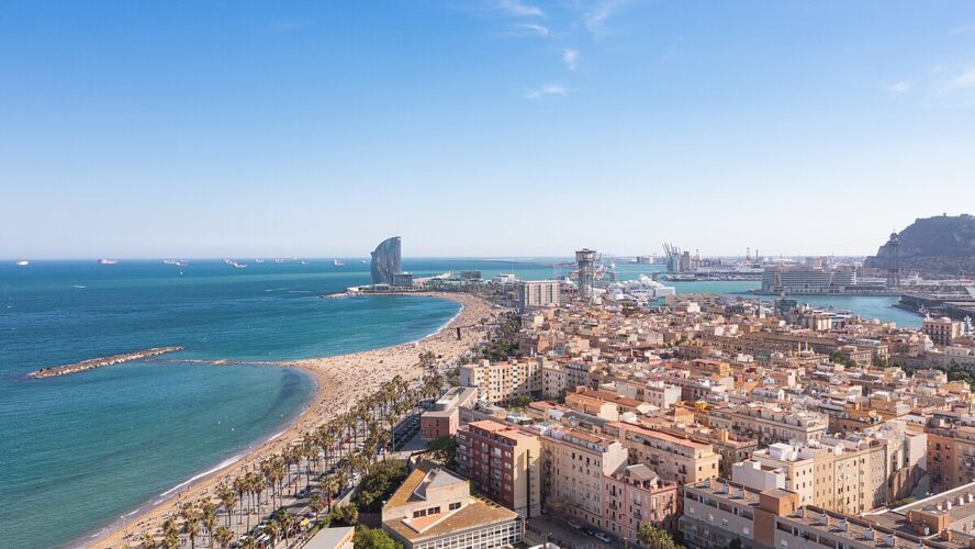 Bares de Barrio: El lado auténtico y canalla de Barcelona
