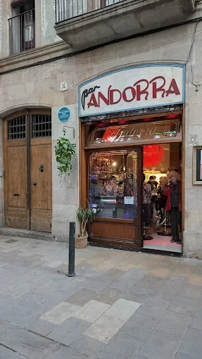 Bar Andorra — local bear-friendly en Barcelona