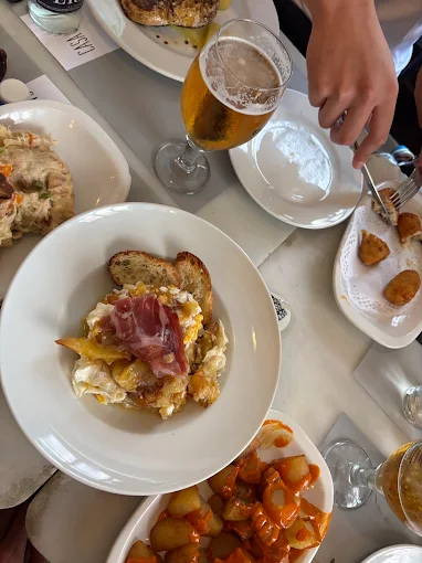 Casa Jaime — local bear-friendly en Barcelona