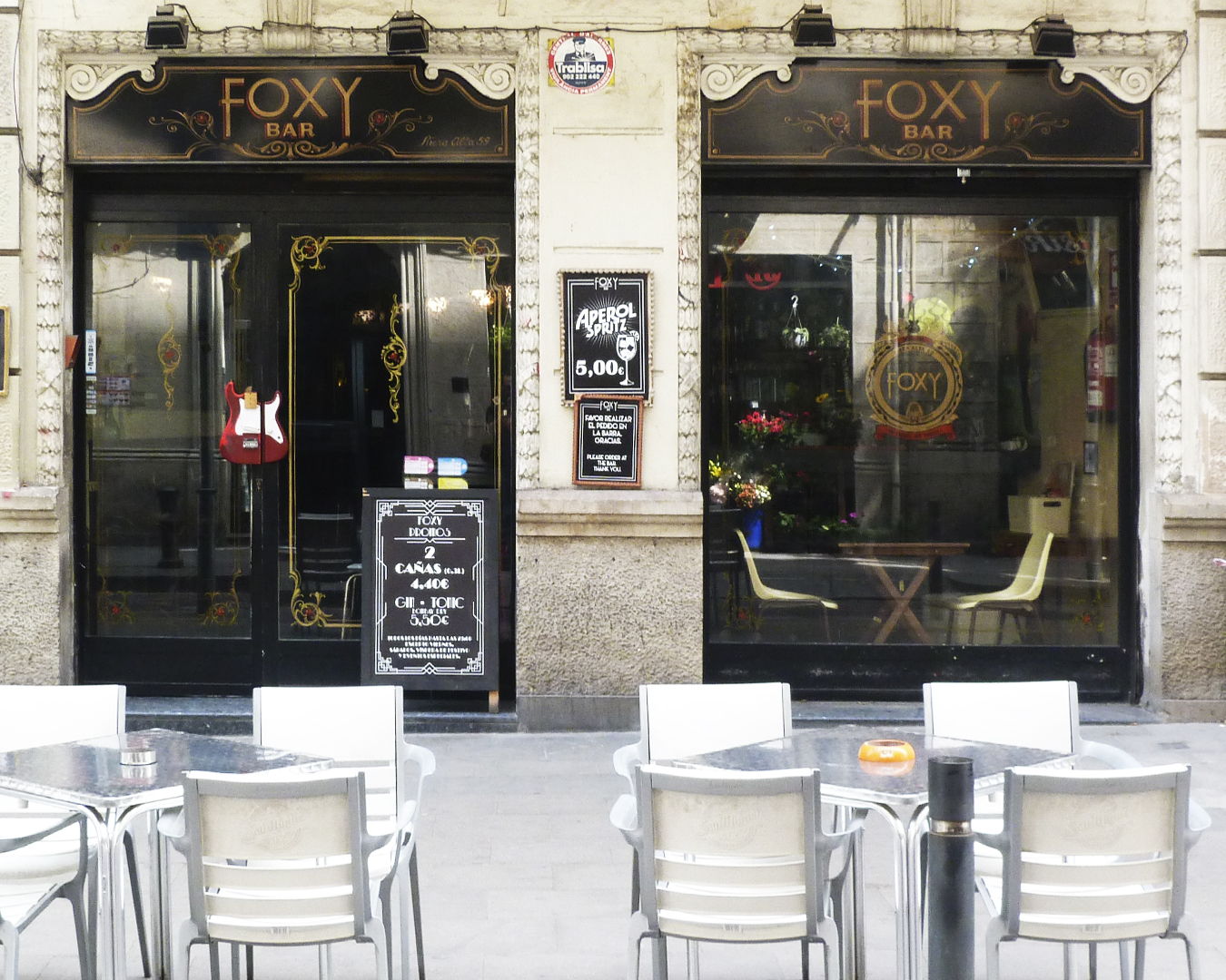 Foxy Bar — bear-friendly venue in Barcelona